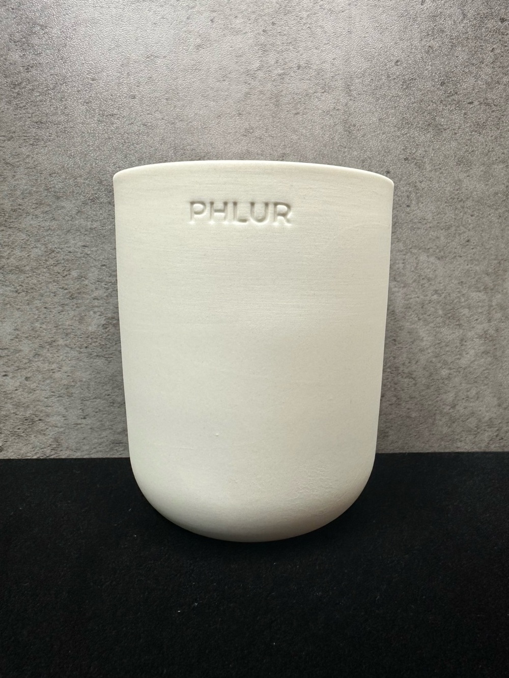 PHLUR Cream Ceramic Candle Holder